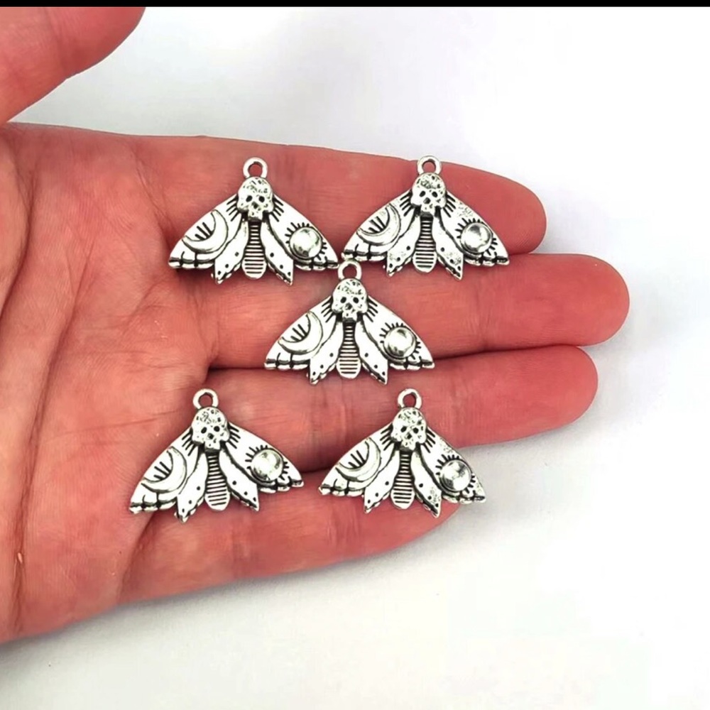 $2 MOTH EARRINGS. STAINLESS STEEL HOOKS. NEW.$2 WITH ANY $10 ORDER OR MORE - Picture 8 of 16